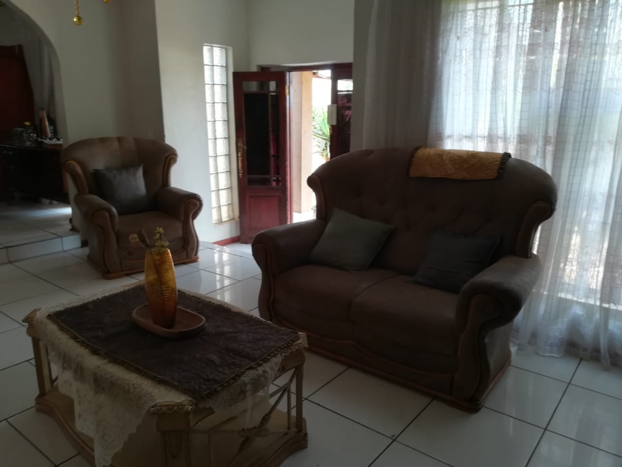 4 Bedroom Property for Sale in Promosa North West